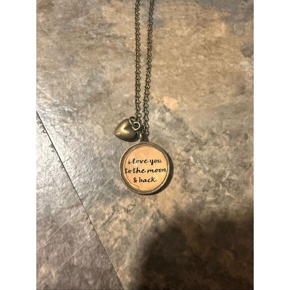 I love you to the moon and back pendant necklace - Picture 2 of 3
